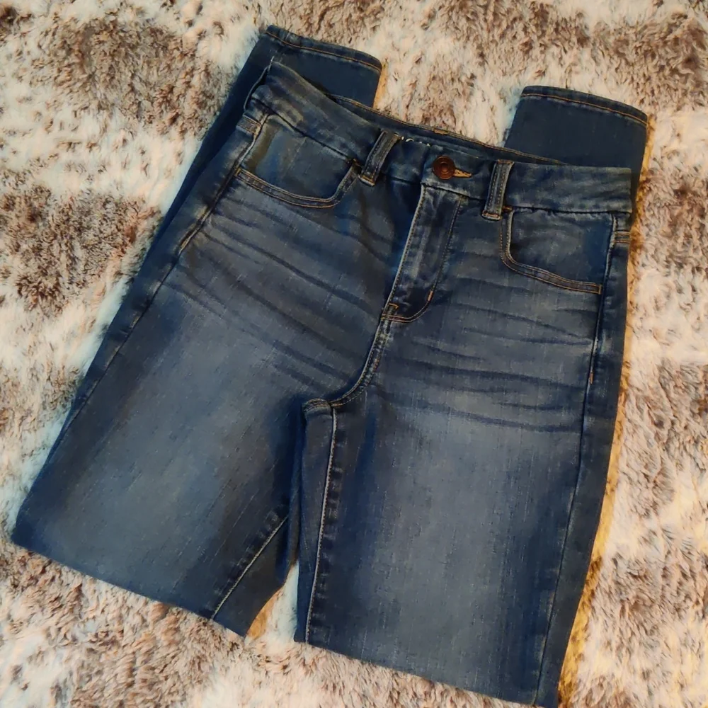 American Eagle Outfitters Next Level Curvy High Rise Jegging - Picture 1 of 9